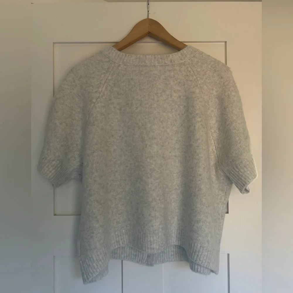 Universal Thread Light Gray Short Sleeve Button Cardigan - Picture 2 of 4